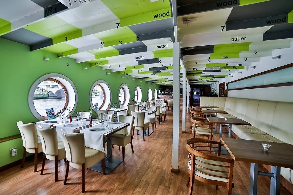 Rohan Boat Prague Botel