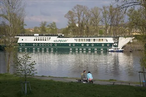 Rohan Boat Prague Hotel Botel